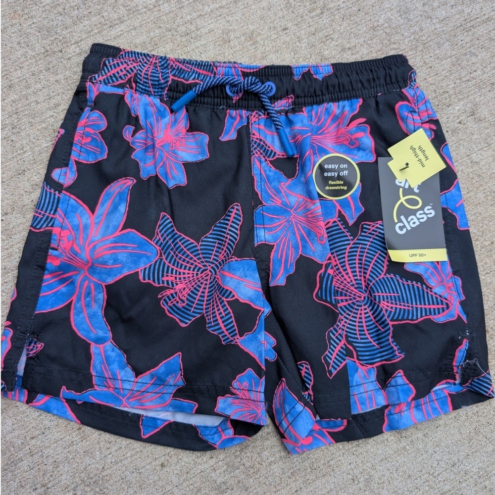Art Class Swim Trunks Boys Size Small NWT Floral UPF 50+ Mid-Thigh with liner‎